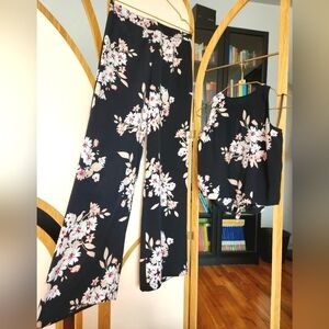 Dynamite 2 Piece Co-ord Set Black W/Pink&White Floral Size Small Top Medium Pant